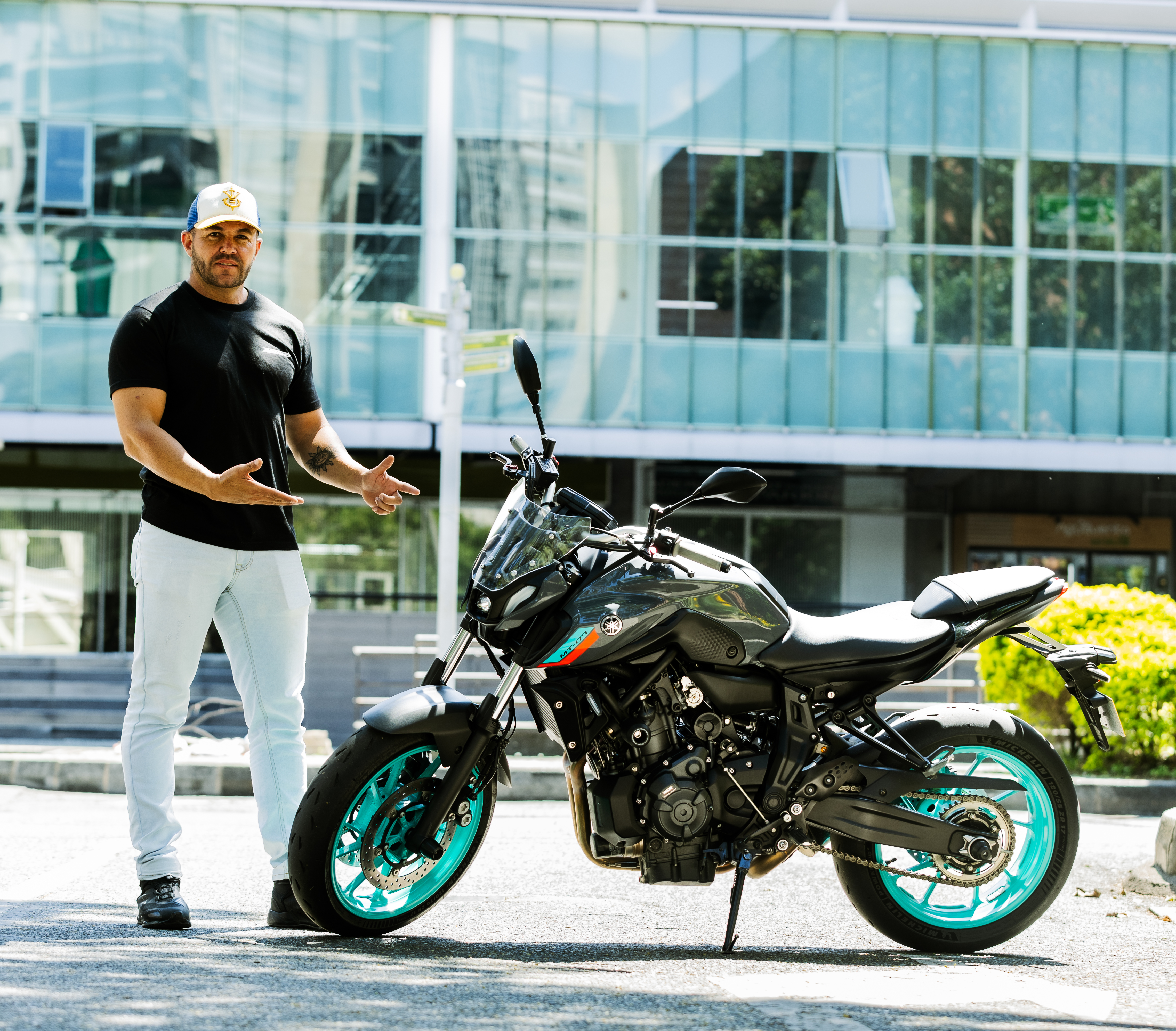 Yamaha MT-07 - Ángulo Dinámico