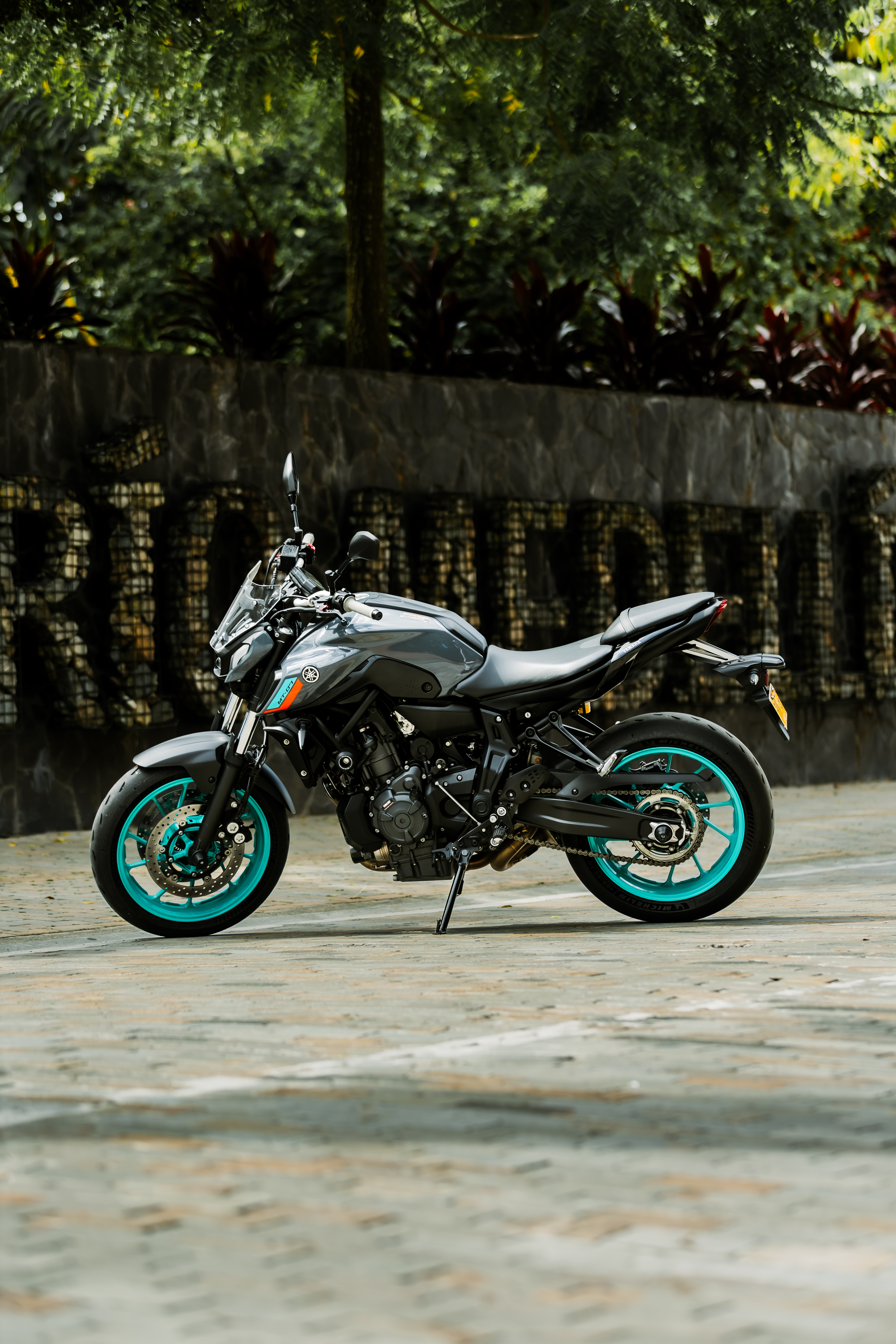 Yamaha MT-07 - Vista 13