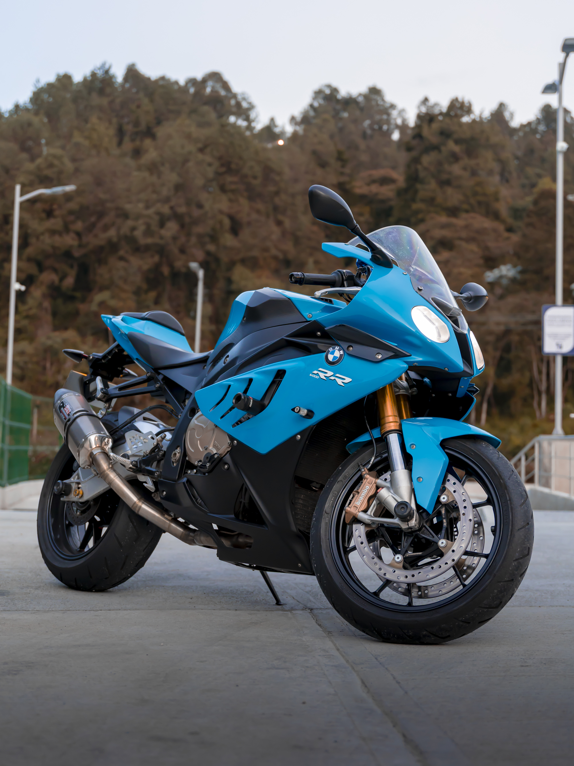 BMW S1000RR Blue - Front Quarter View