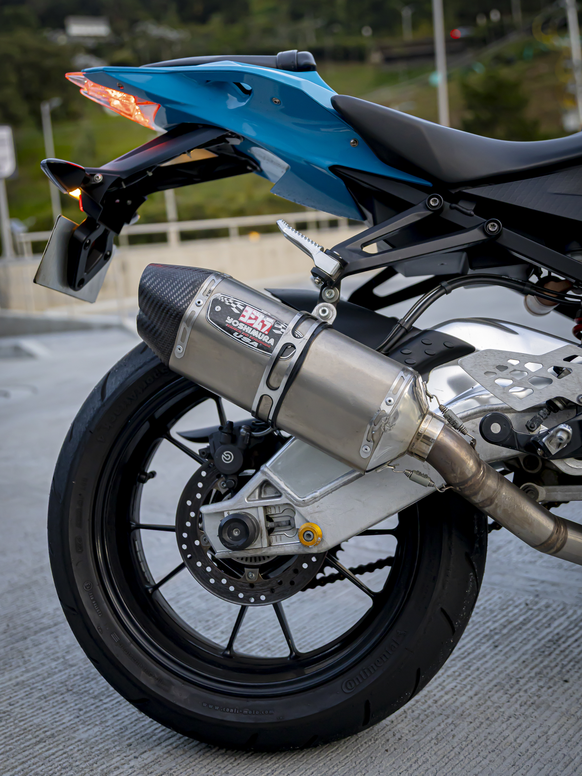 BMW S1000RR Blue - Detail Shot